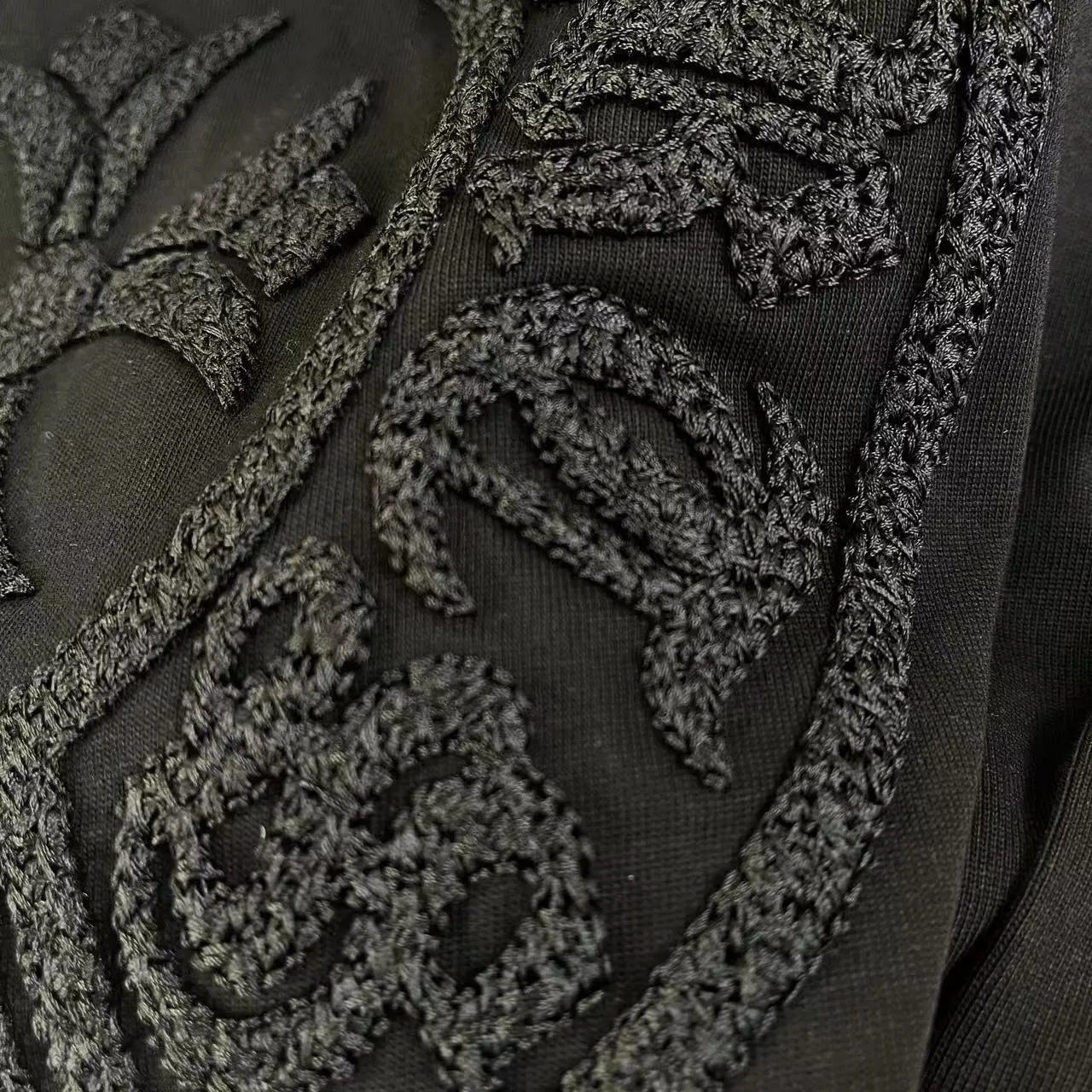 🅿️220 ch Cro* 2025 spring and summer new style Sanskrit horseshoe cross cross vacuum embroidery short-sleeved t-shirt custom fabric 300g same style for men and women Size: S M L XL XXL Five codes Color: black white